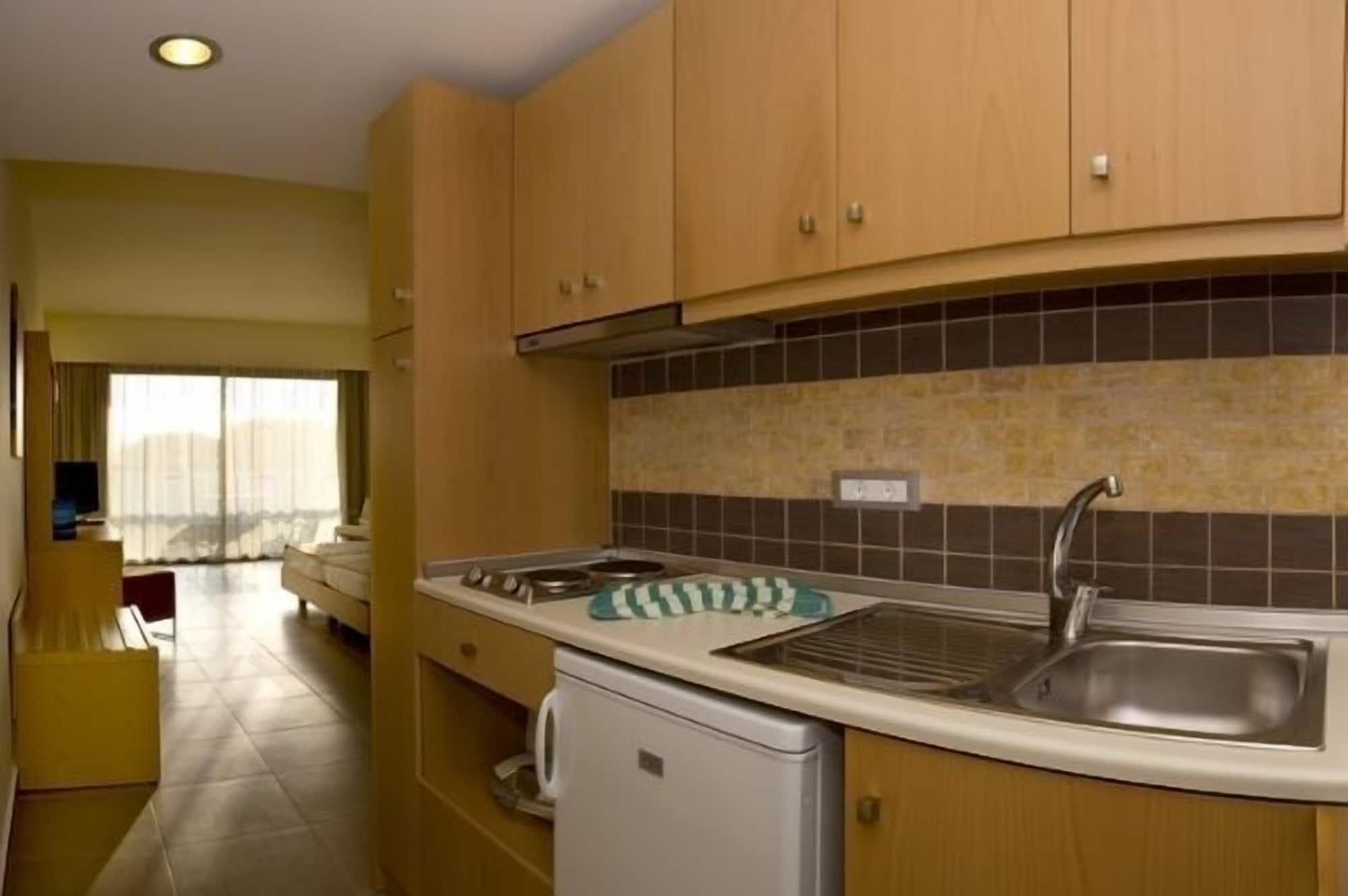 Island Blue Hotel Πεύκος Εξωτερικό φωτογραφία