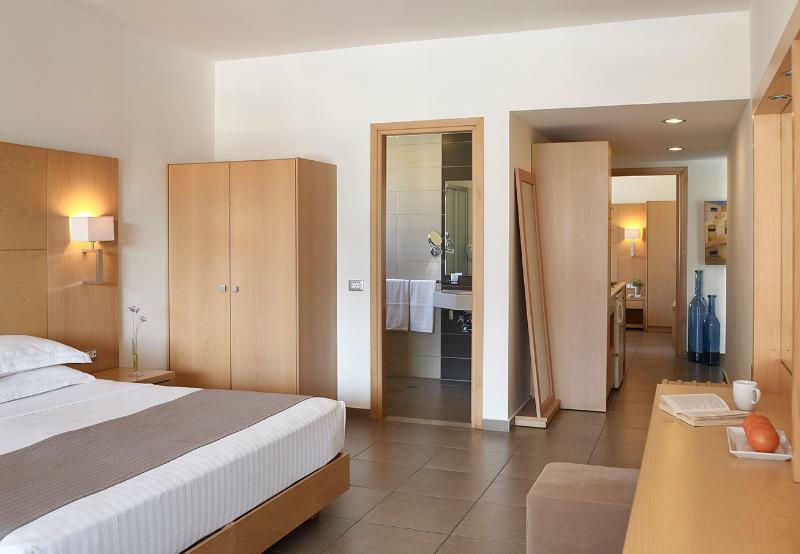 Island Blue Hotel Πεύκος Εξωτερικό φωτογραφία